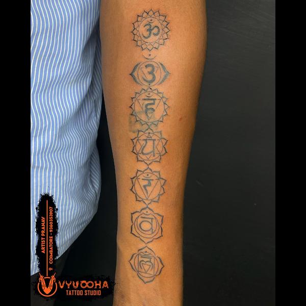 Abstract Tribal-Inspired Verti