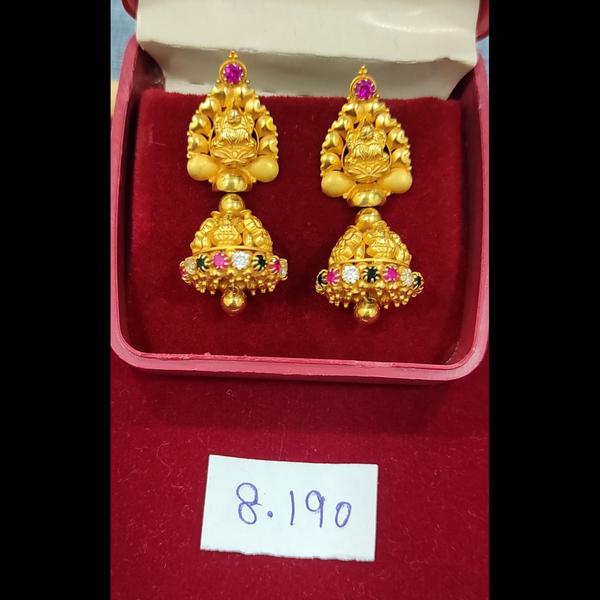 antique and modern gold jewell