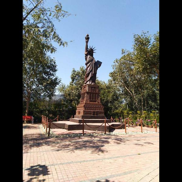Places To Visit In Delhi

Wast