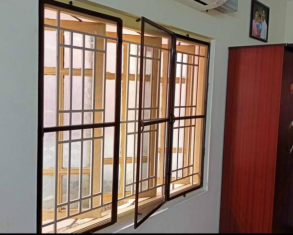 velcro sliding roller mosquito