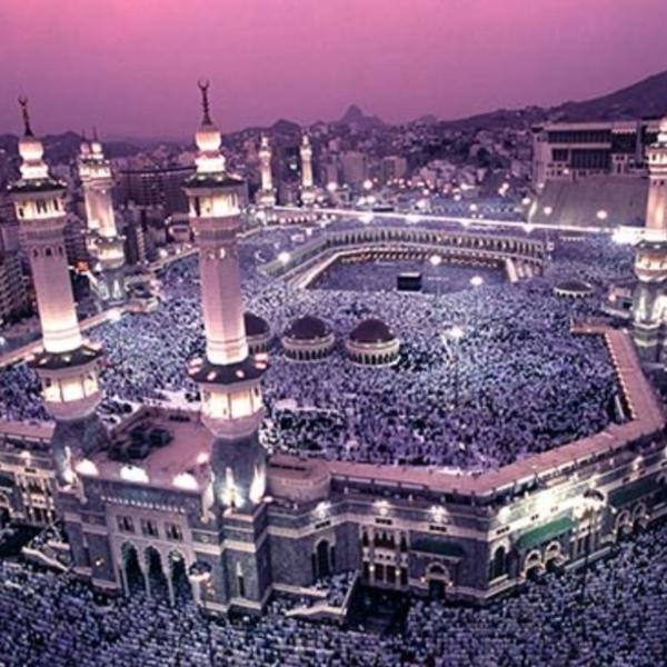 October umrah in budget packag