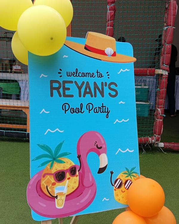 helium balloon decoration walk