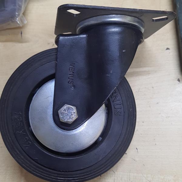 125 x 32 rubber wheel with dou