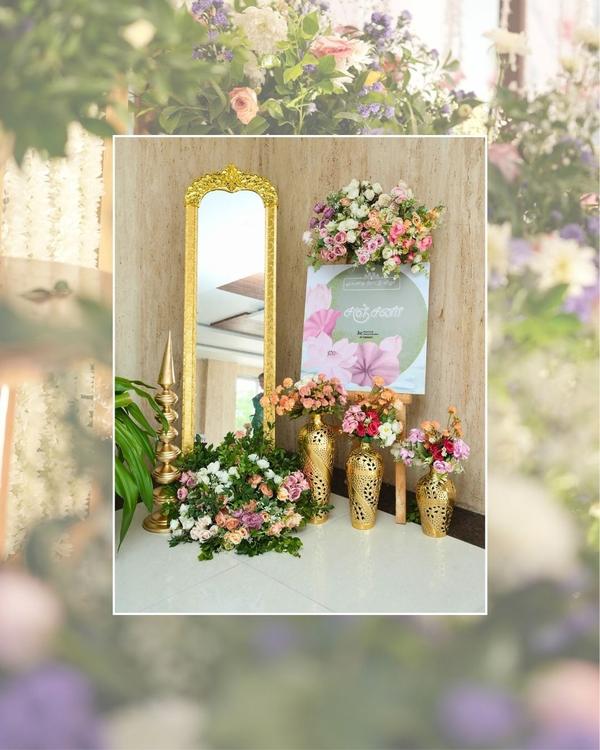 பொற்கண்ணாடி சாட்சியாக, மலர்மால