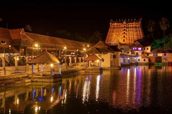 sree padmanabhaswamy temple tr