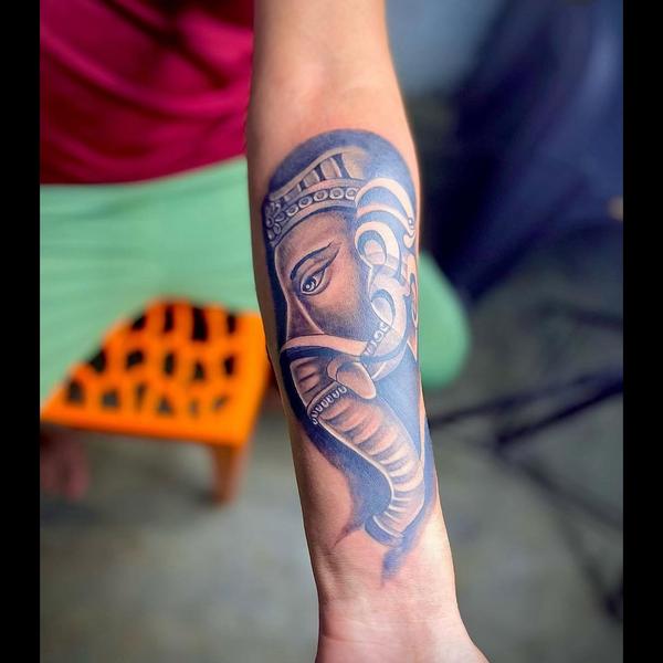 adambakkam tattoo shop