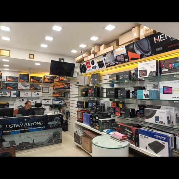 Best Car Accessories Shop in M