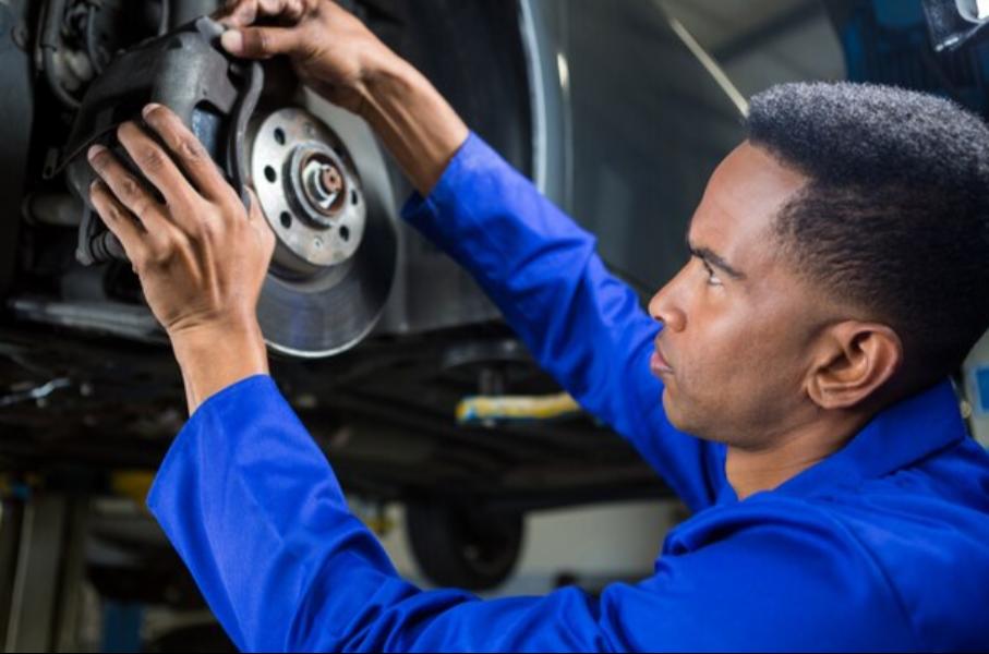 professional car repairs khara