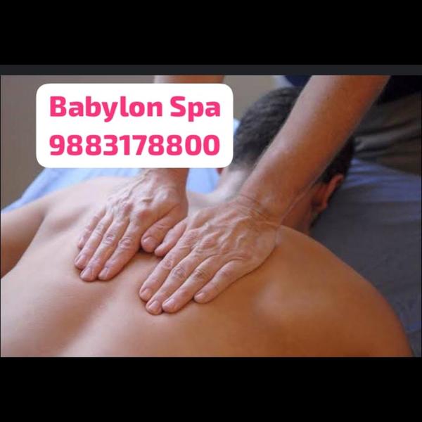 Experience premium male-to-male body mas