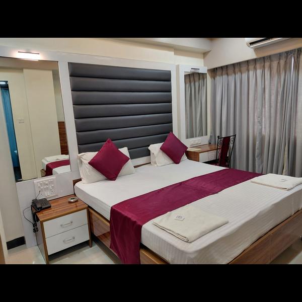 deluxe rooms for business trav