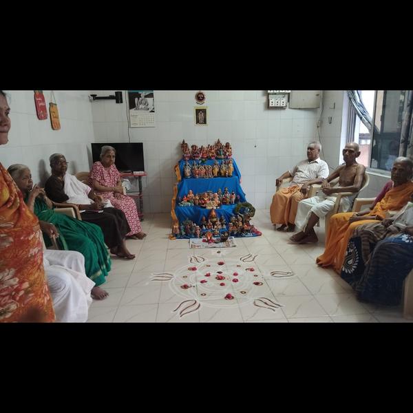 vedic chanting and bhajan serv