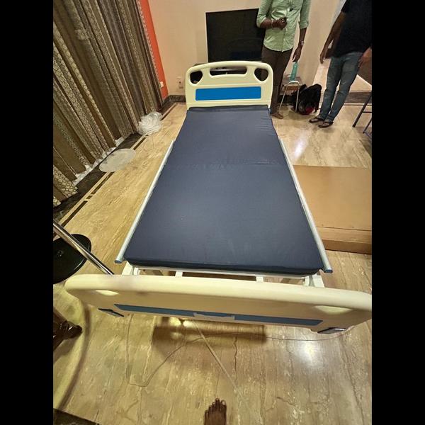 triplicane medical bed