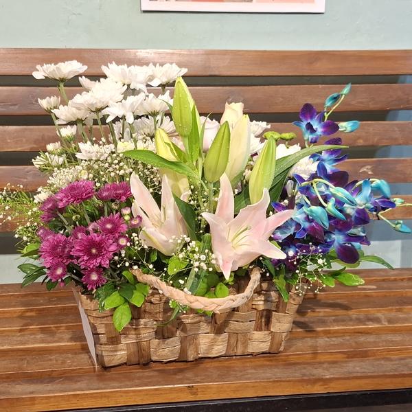 an_signature_florist # Basket
