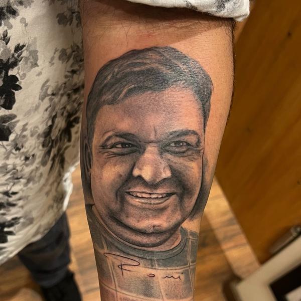 This portrait tattoo is dedica