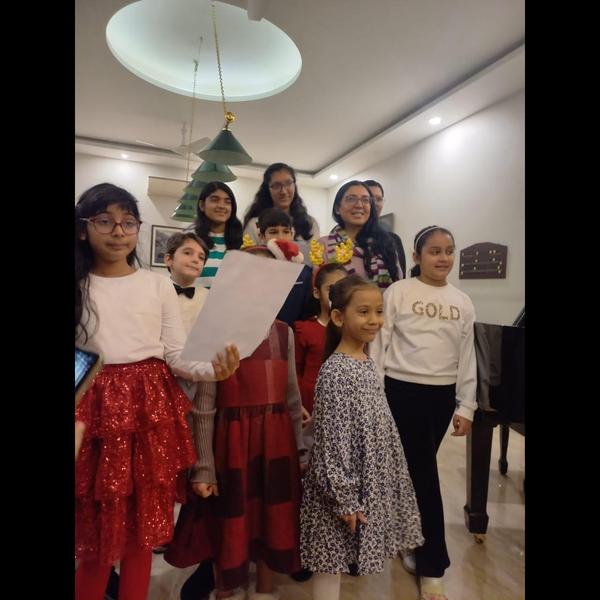 🎹 Certified Piano Classes in 