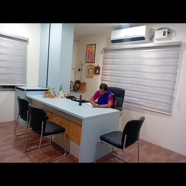 dermatologist doctor in woraiy
