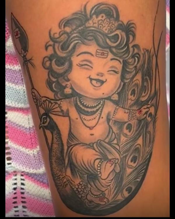 As a warrior deity, Muruga is