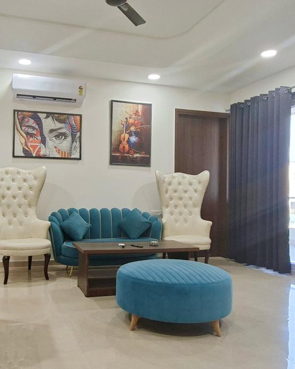 stay at luxaura on jln marg