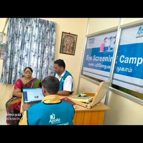 old age home with trained staf