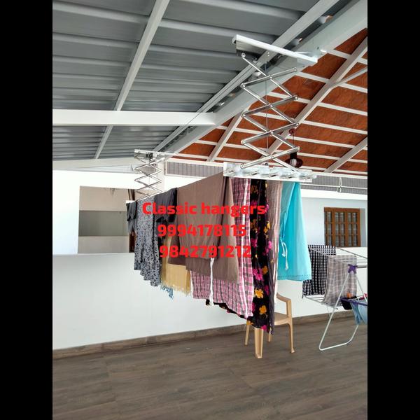 Classic Hangers:Easy lift
clot