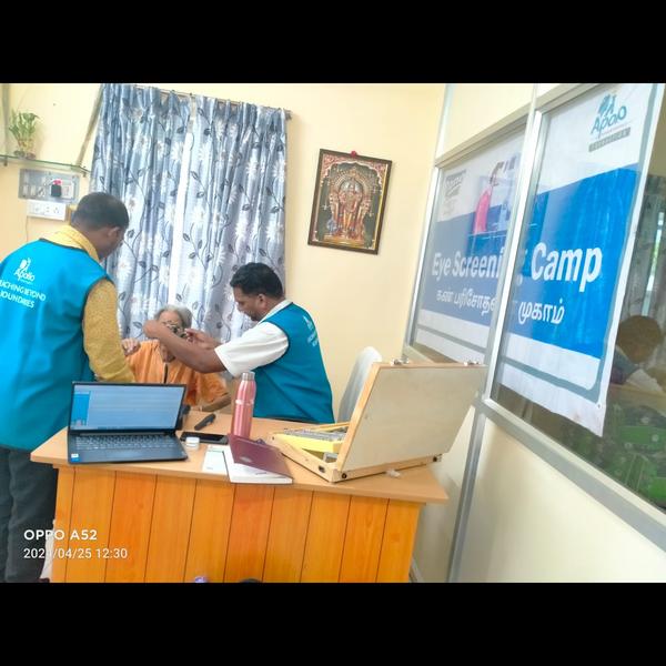 old age home with trained staf