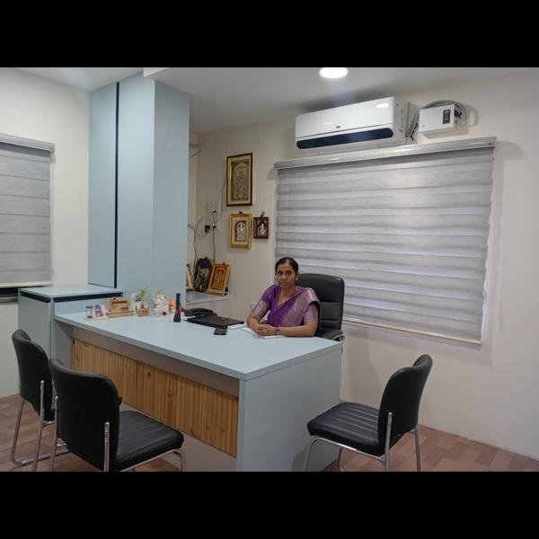 expert skin specialist dr vala