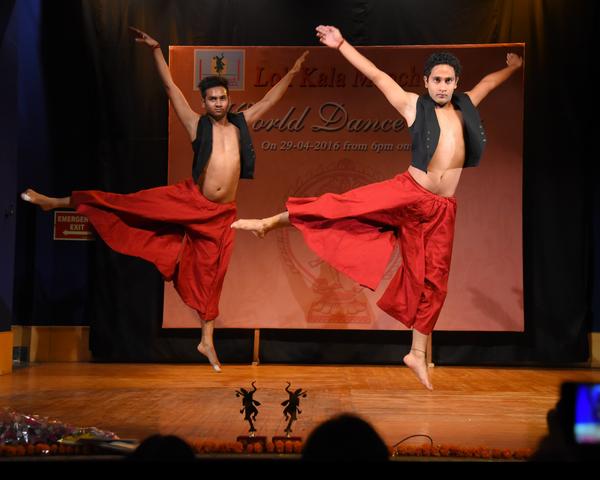 Dance class in Janakapuri -  W