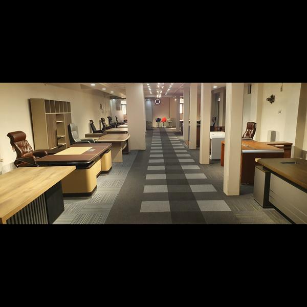 Custom Furniture Makers i