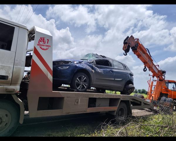 When a vehicle breaks down une