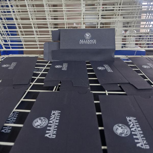 Pen boxes printing..