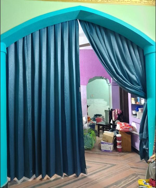 showroom showcases