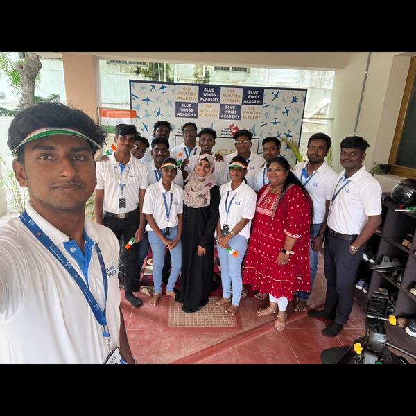 Rams aviation academy. En