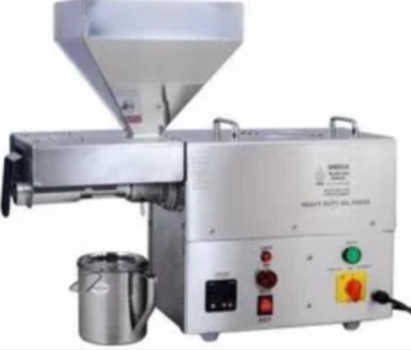 Searching for a durable oil making machine that de