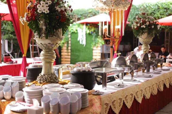 tailored corporate event menus