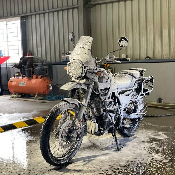 scrambler bike foam wash coimb
