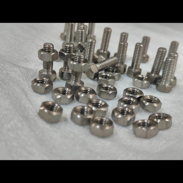 SS 310 Fasteners Manufact