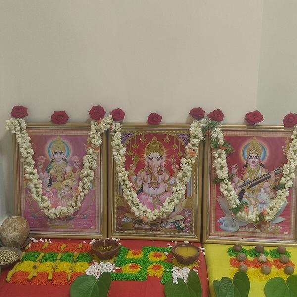 Perform Griha Pravesh Puja? Gr