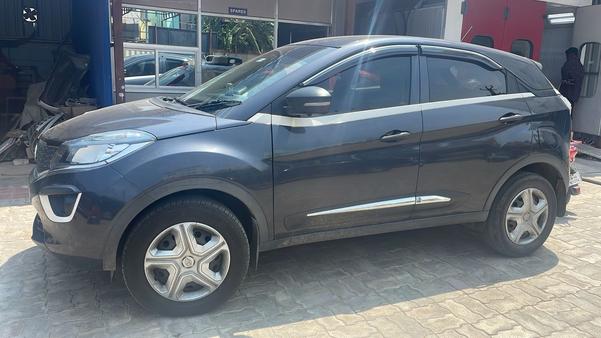 professional car detailing and