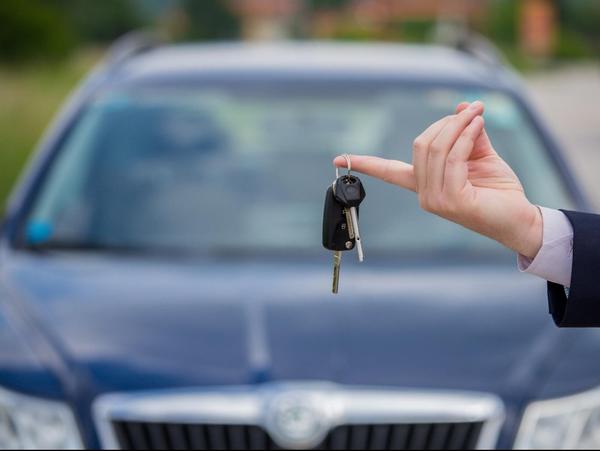 rajkot airport transfer vehicl