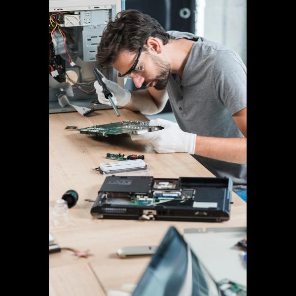 internal laptop parts hinjewad