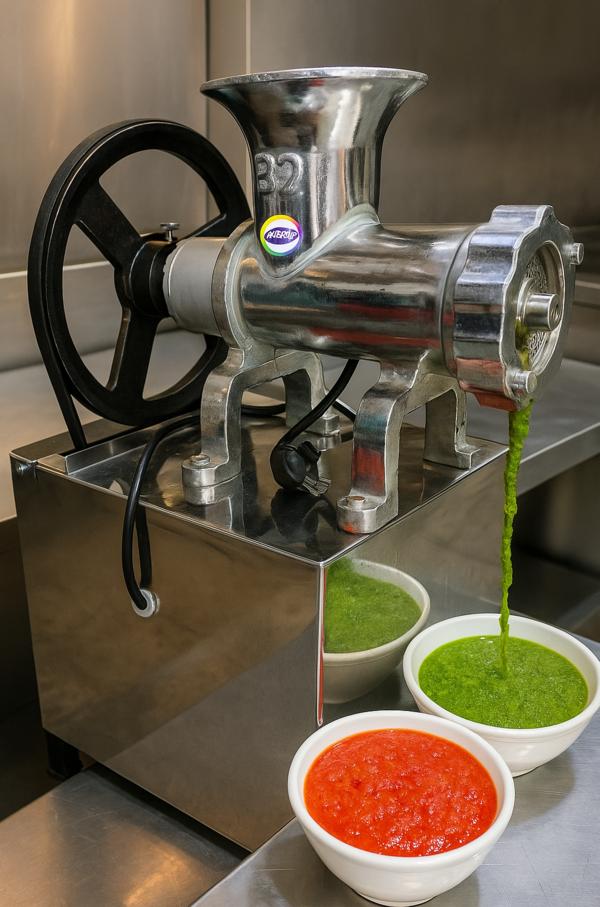 commercial gravy machine for r