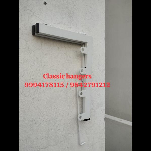 Classic Hangers:Wall Folding r