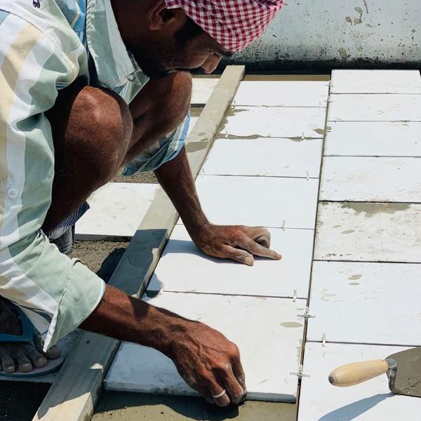 Increased roof lifespan: By protecting the roof fr