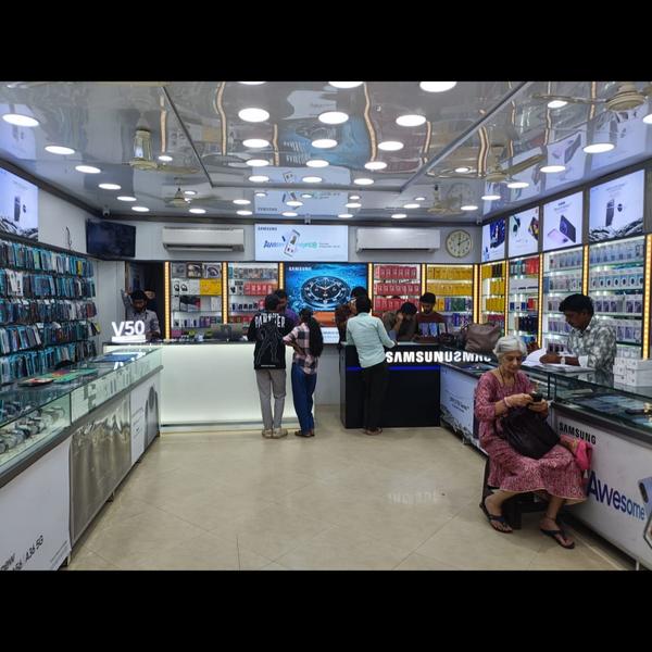 Mobile Shop in Andheri Ea