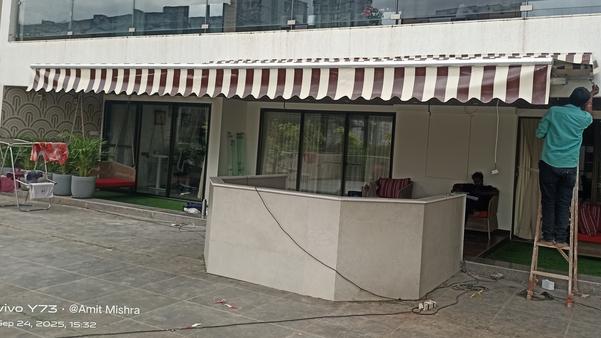 New Motorized Retractable