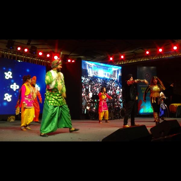 dynamic choreography