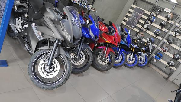 motorcycle showroom in bhel tr