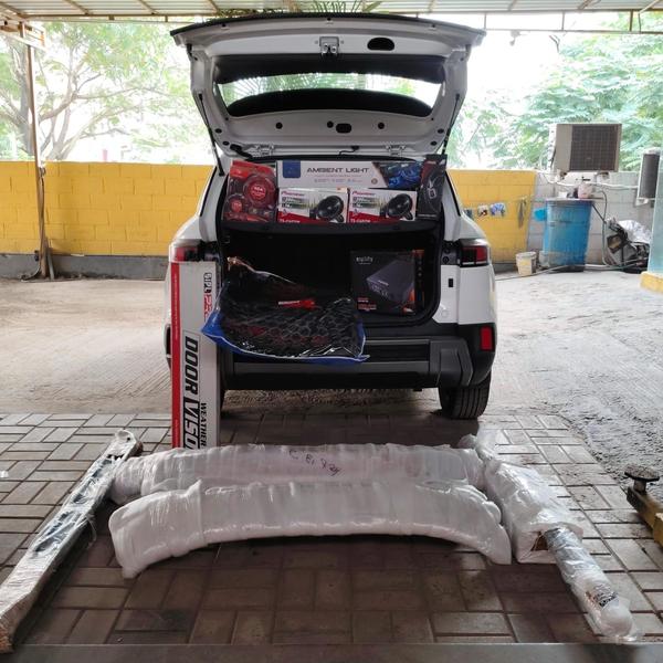 sparco seats and seat belts