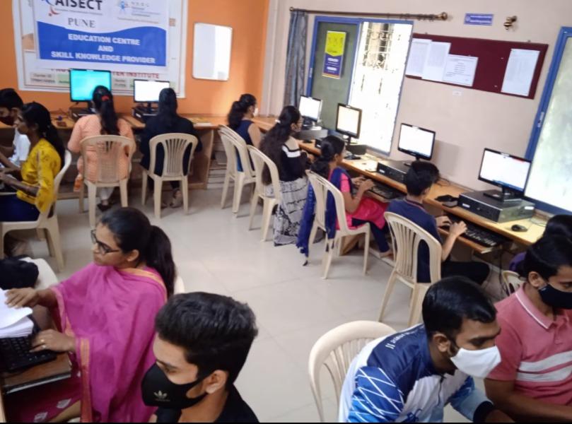 Looking for computer cour