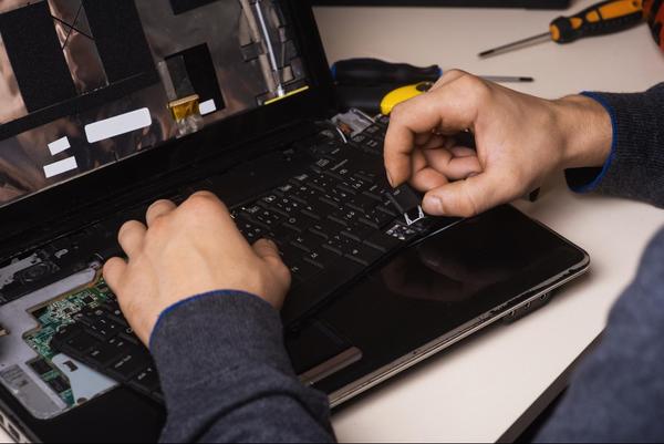 laptop servicing